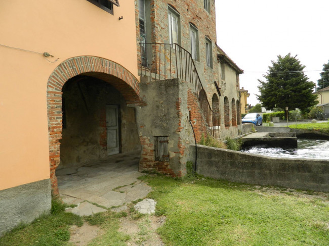 Casa indipendente in vendita a San Cassiano A Vico, Lucca (LU)