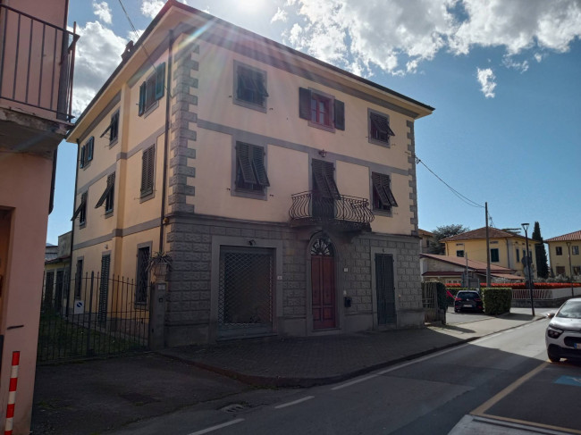 Villetta a schiera in vendita a Porcari (LU)