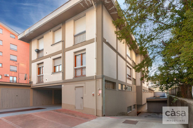 Appartamento in vendita a Varese