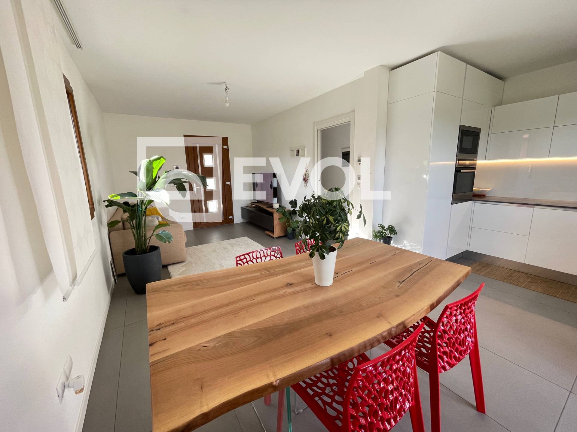 Villetta A Schiera in Vendita