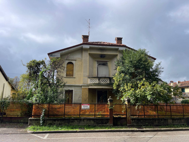 Casa indipendente in vendita a Udine (UD)