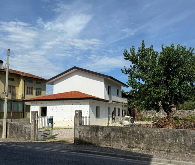 Casa indipendente in vendita a Cavalicco, Tavagnacco (UD)