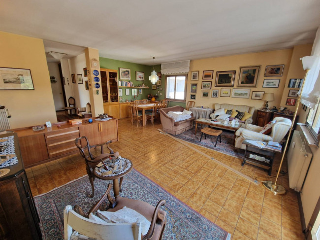 Appartamento in vendita a Tarcento