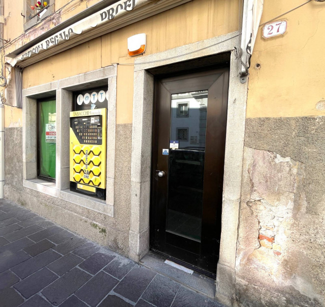 Attività commerciale in vendita a Udine