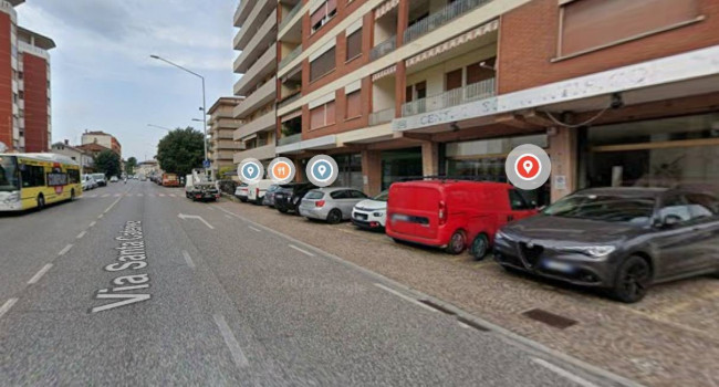 Locale commerciale in vendita a Pasian di Prato