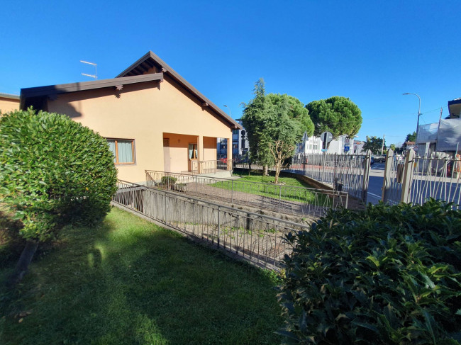 Villa singola in vendita a Albano Sant'Alessandro