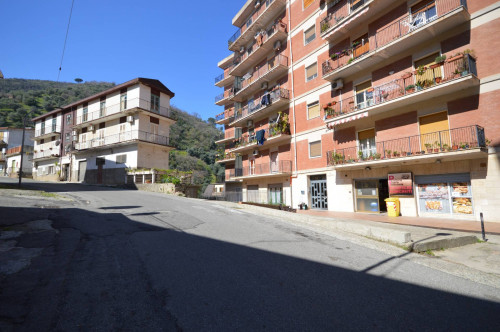 Magazzino in vendita a Corigliano-Rossano