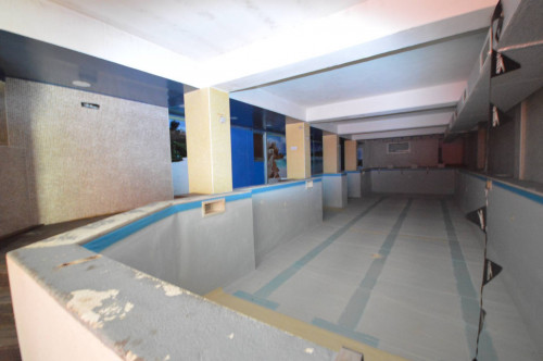 Locale Commerciale in affitto a Corigliano-Rossano