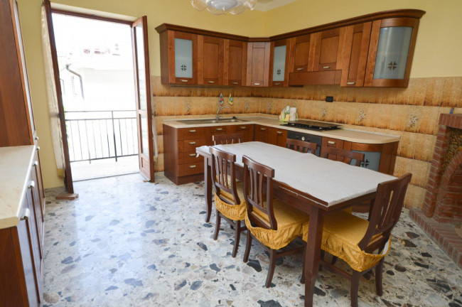 Casa Semindipendente in vendita a Crosia