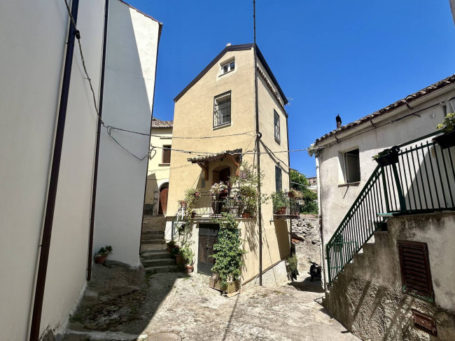 B&B in vendita a Corigliano-Rossano