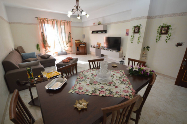 Appartamento in vendita a Corigliano-Rossano