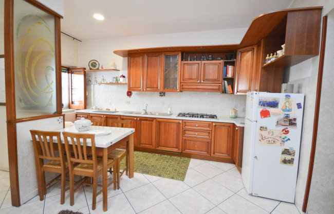 Casa Semindipendente in vendita a Corigliano-Rossano