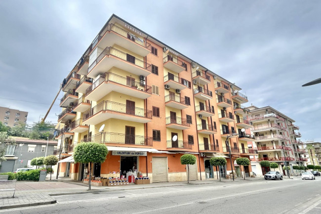 Appartamento in vendita a Corigliano-Rossano