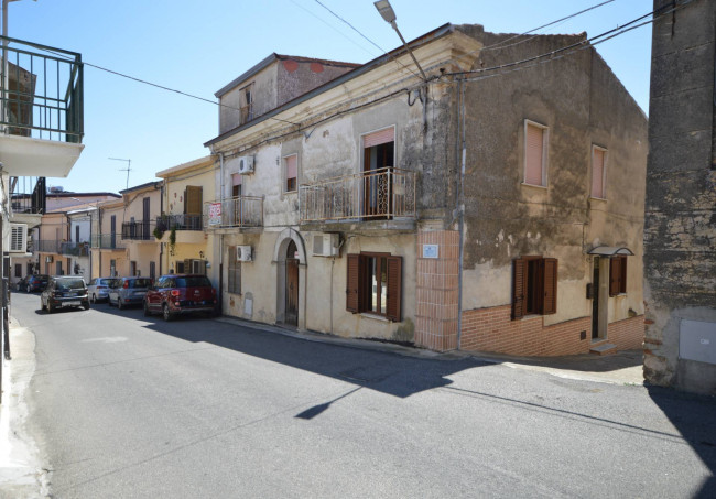 Casa Indipendente in vendita a Calopezzati