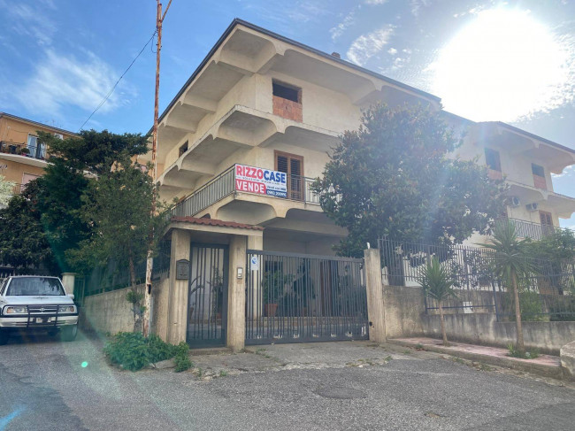 Villa singola in vendita a Corigliano-Rossano