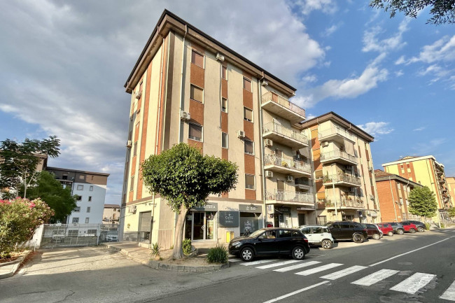 Appartamento in vendita a Corigliano-Rossano