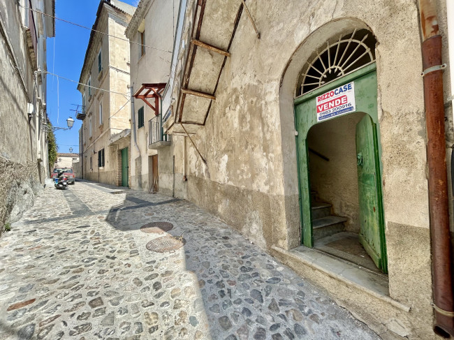 Casa Semindipendente in vendita a Corigliano-Rossano