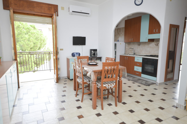 Appartamento in vendita a Pietrapaola