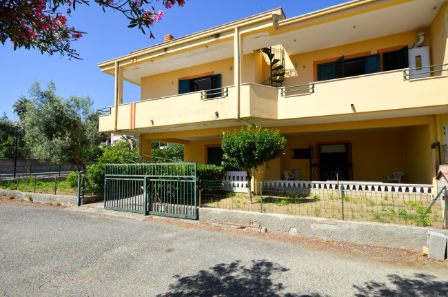 Villa a schiera in vendita a Calopezzati