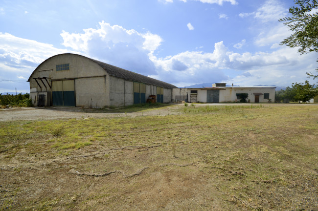 Capannone Industriale in vendita a Castrovillari