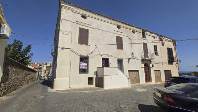 Ufficio in affitto a Cariati