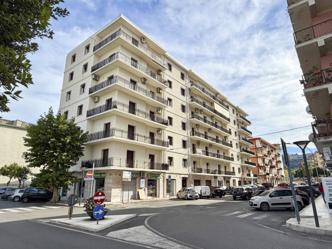 Appartamento in vendita a Corigliano-Rossano