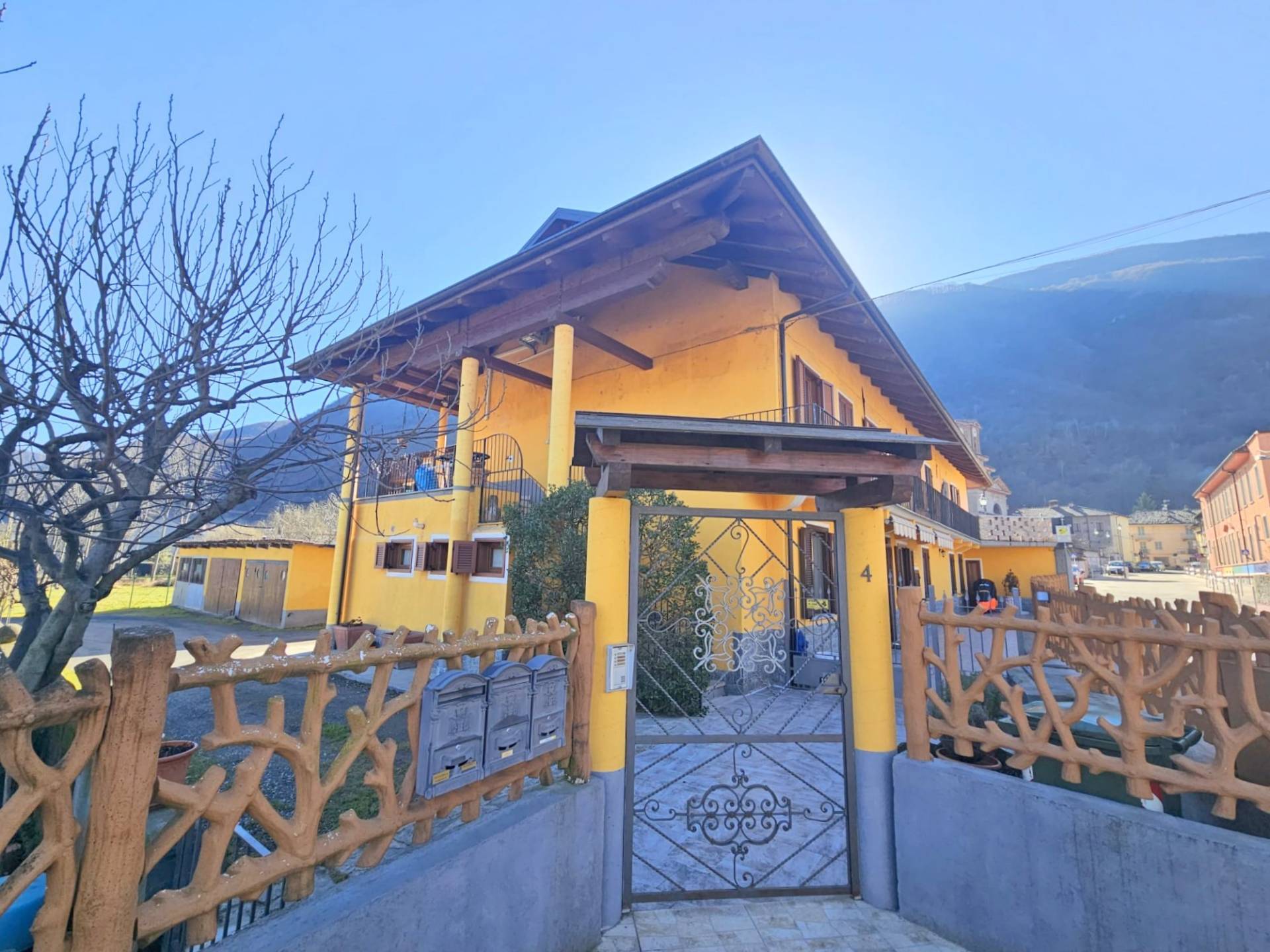 Porzione di casa in vendita a Vaie