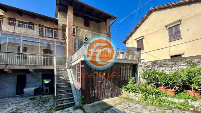 Casa Semindipendente in vendita a Vaie