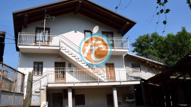 Casa Semindipendente in vendita a Susa