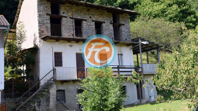 Rustico in vendita a Villar Focchiardo