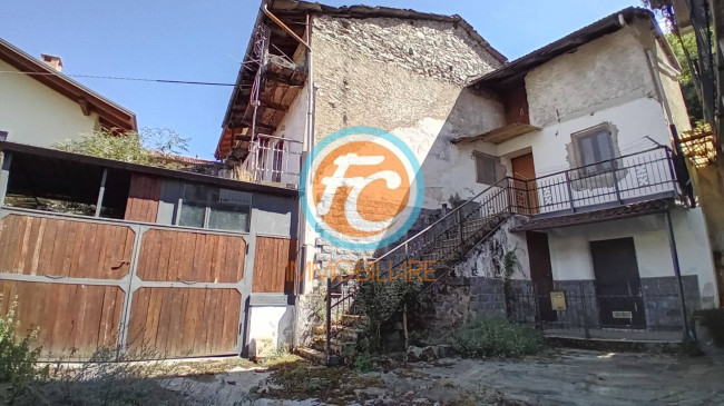 Porzione di casa in vendita a Villar Focchiardo