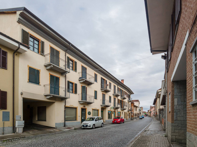 Box o garage in vendita a Riva presso Chieri