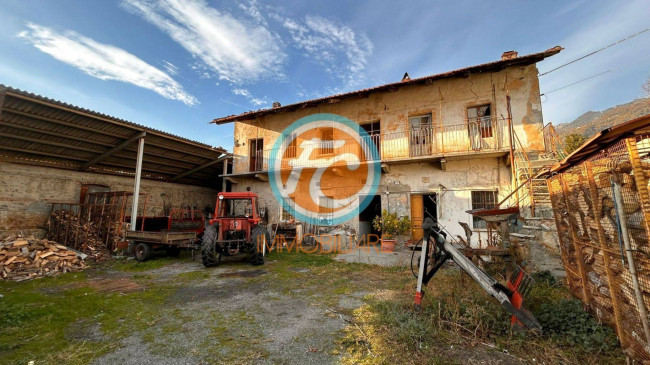 Rustico in vendita a Condove