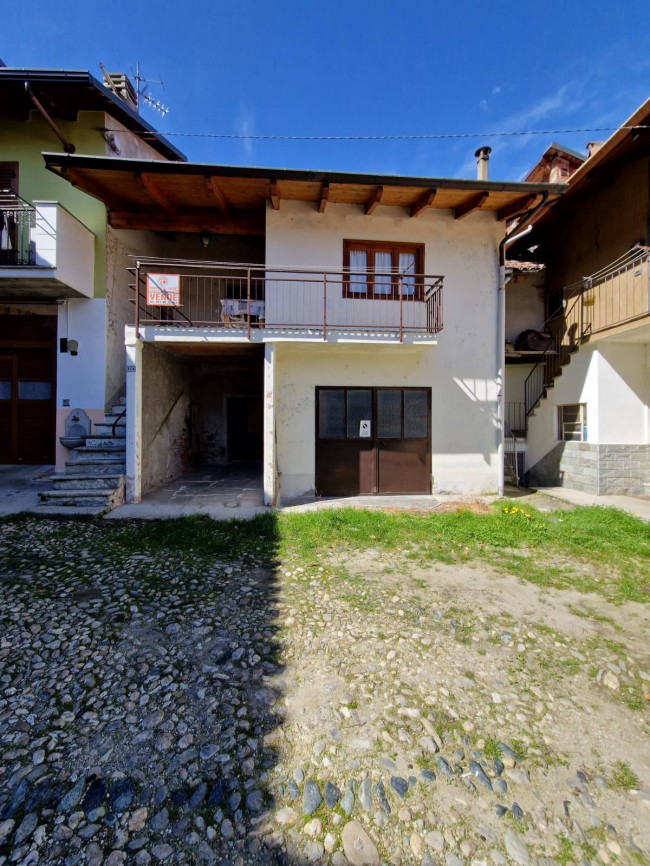 Porzione di casa in vendita a Vaie