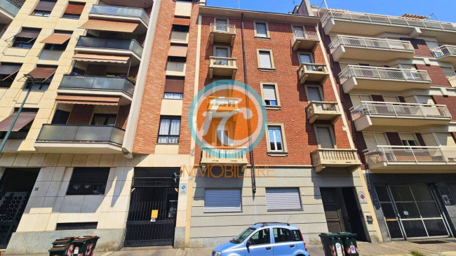Posto auto coperto in vendita a Torino