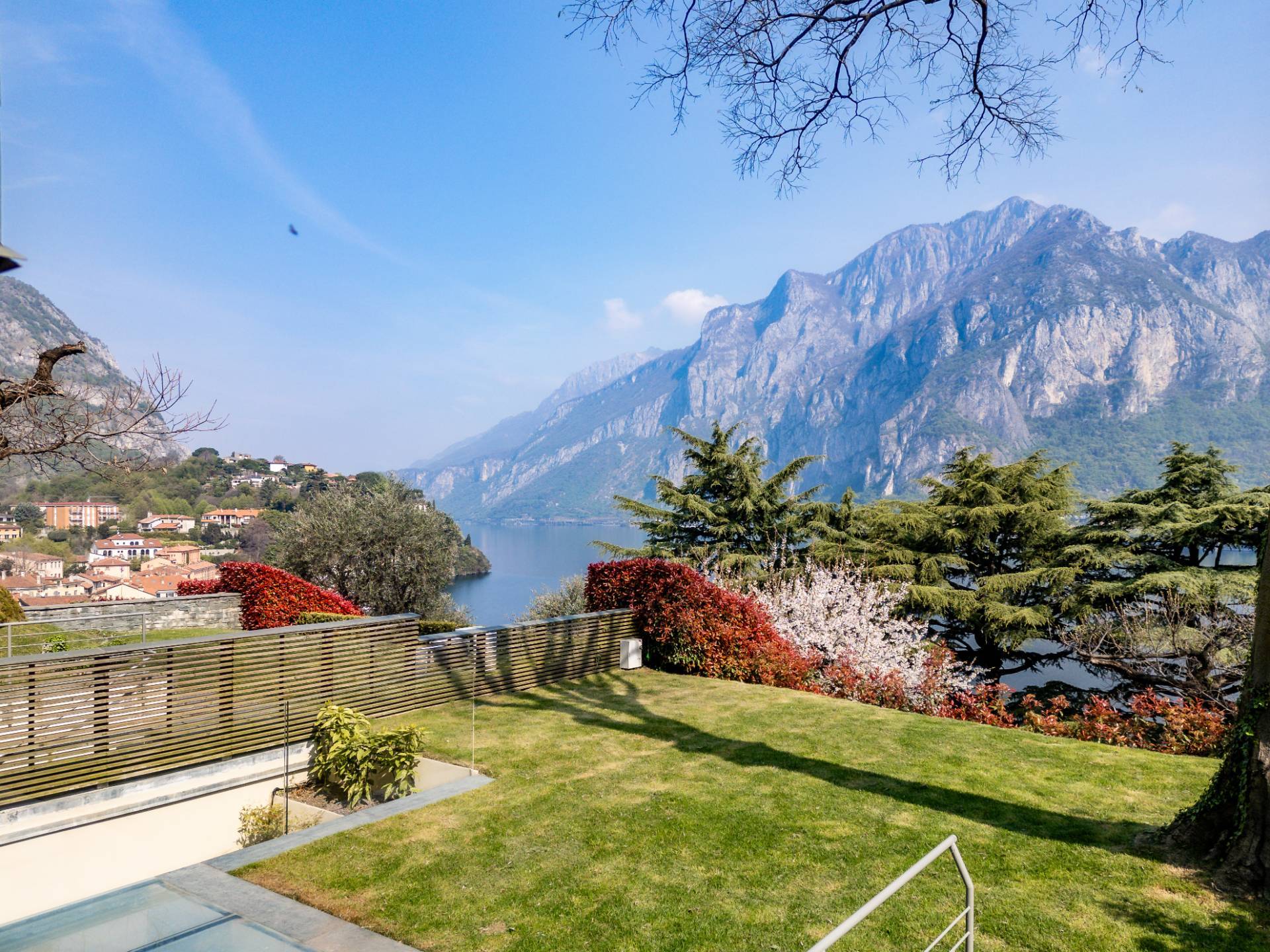 Villa in vendita a Malgrate (LC)