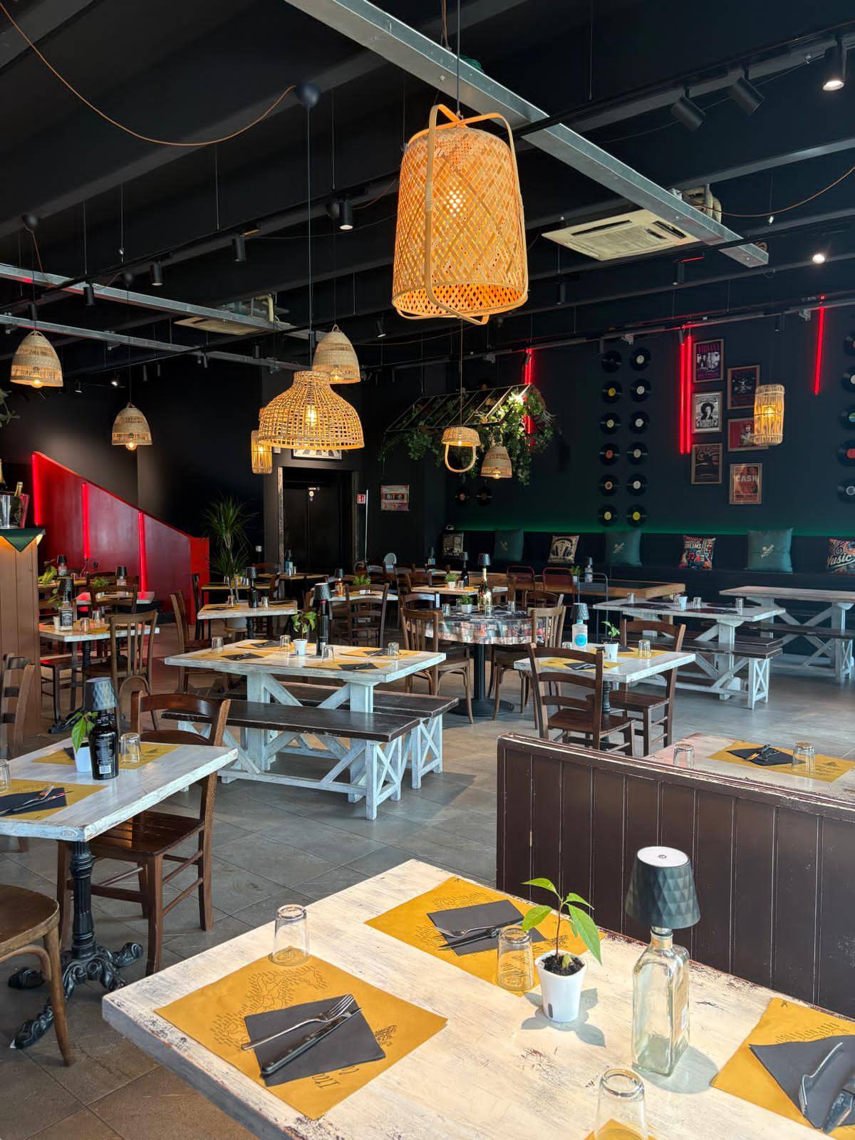 Attività commerciale in vendita a Osnago