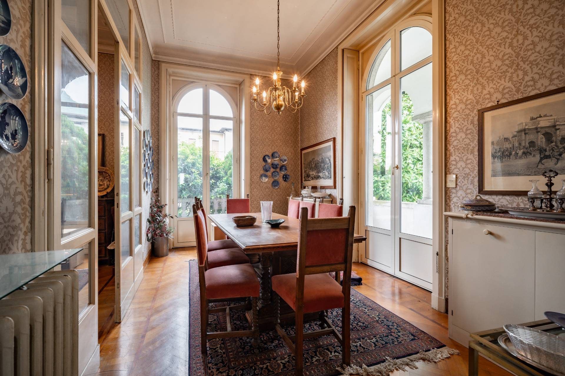 Villa in vendita a Mandello del Lario