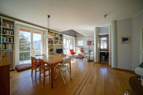 Villa in vendita a Lecco