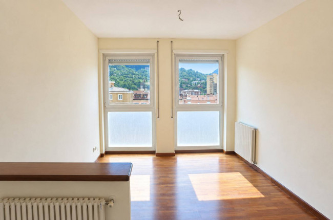 Appartamento in vendita a Lecco