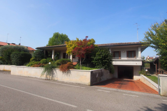 Casa singola in vendita a Gorgo al Monticano