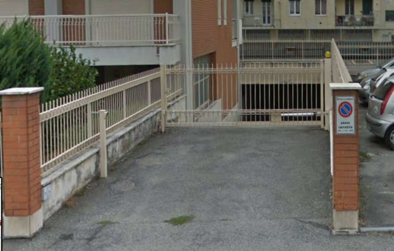 Box o garage in Vendita a Pinerolo