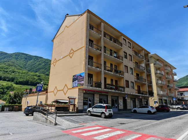 Appartamento in Vendita a Pomaretto