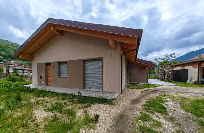 Villette a schiera in Vendita a Pinasca