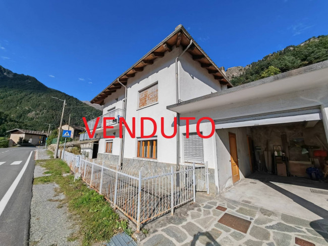 Villa Bifamiliare in Vendita a Fenestrelle