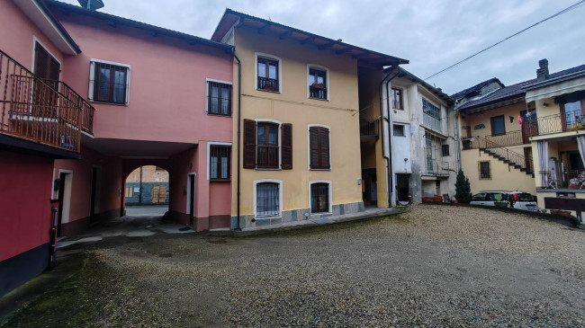Appartamento in Vendita a Pinasca