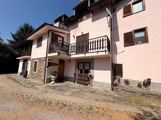 Villa Bifamiliare in Vendita a Villar Perosa
