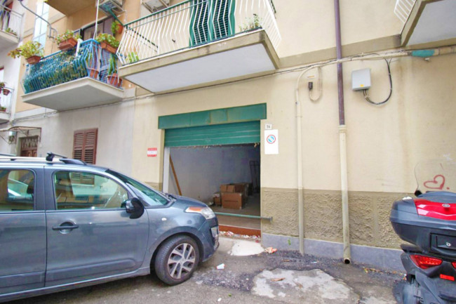 Garage/Box/Posto auto in vendita a Altarello, Palermo (PA)