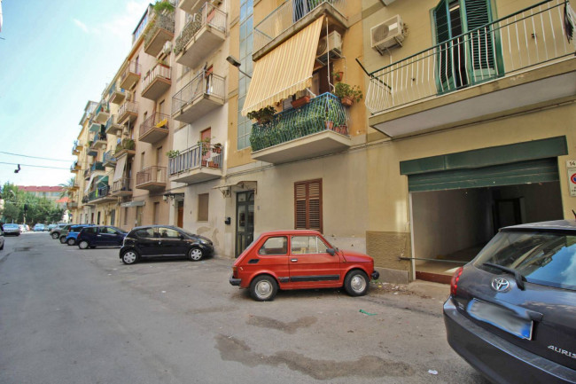 Garage/Box/Posto auto in vendita a Altarello, Palermo (PA)