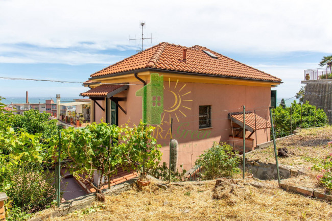 Villa in vendita a Imperia